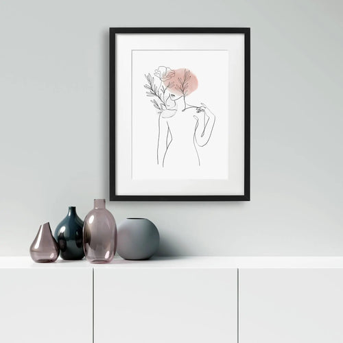 Tablou cu rama care ilustreaza un desen line art cu o silueta feminina aesthetic feminine