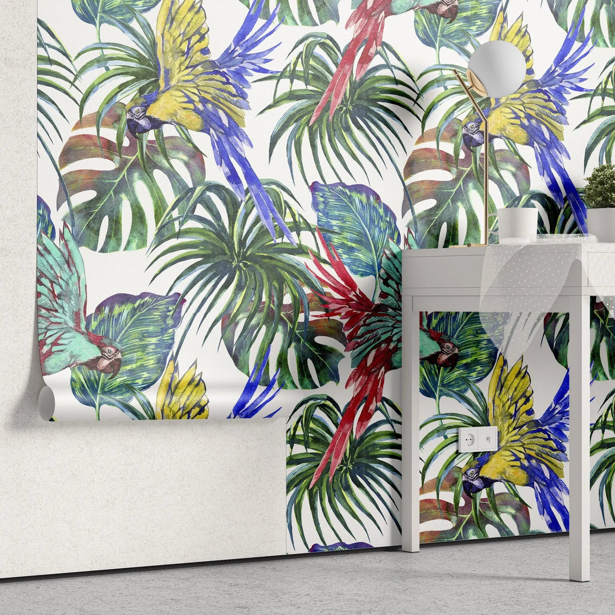 Tapet personalizat watercolor cu plante verzi si papagali colorful parrots