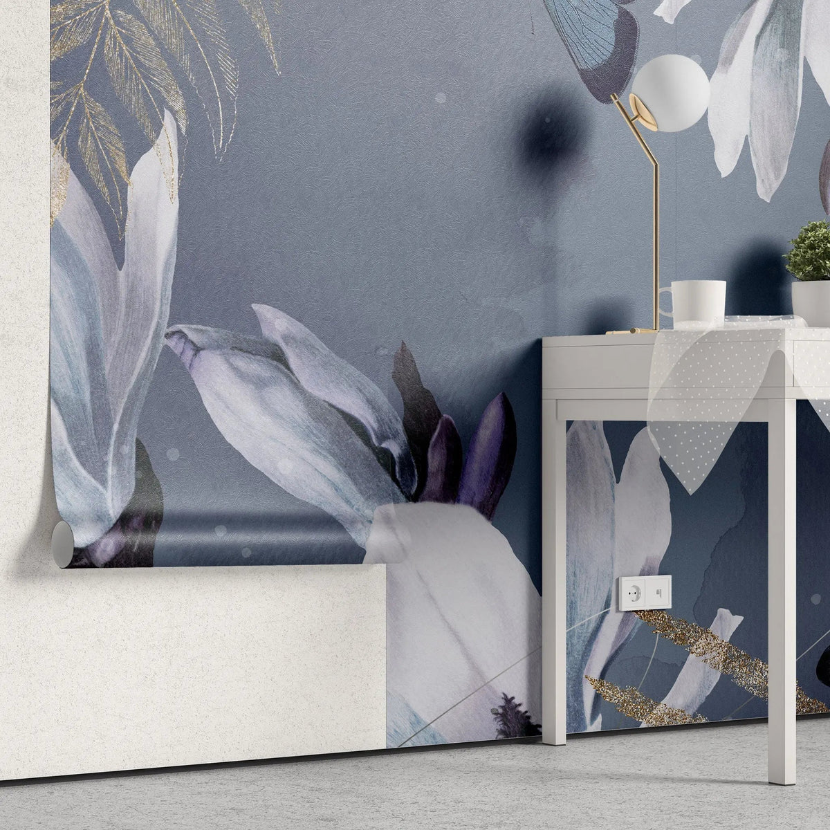 Tapet personalizat watercolor cu fluturi albastri si flori pe un fundal inchis blue butterfly
