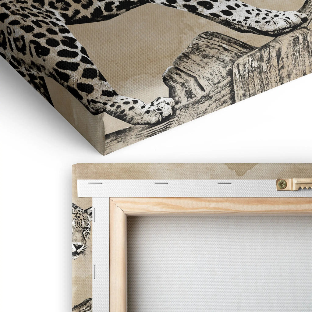 Tablou canvas ce ilustreaza un tigru puternic pasind gratios power and grace