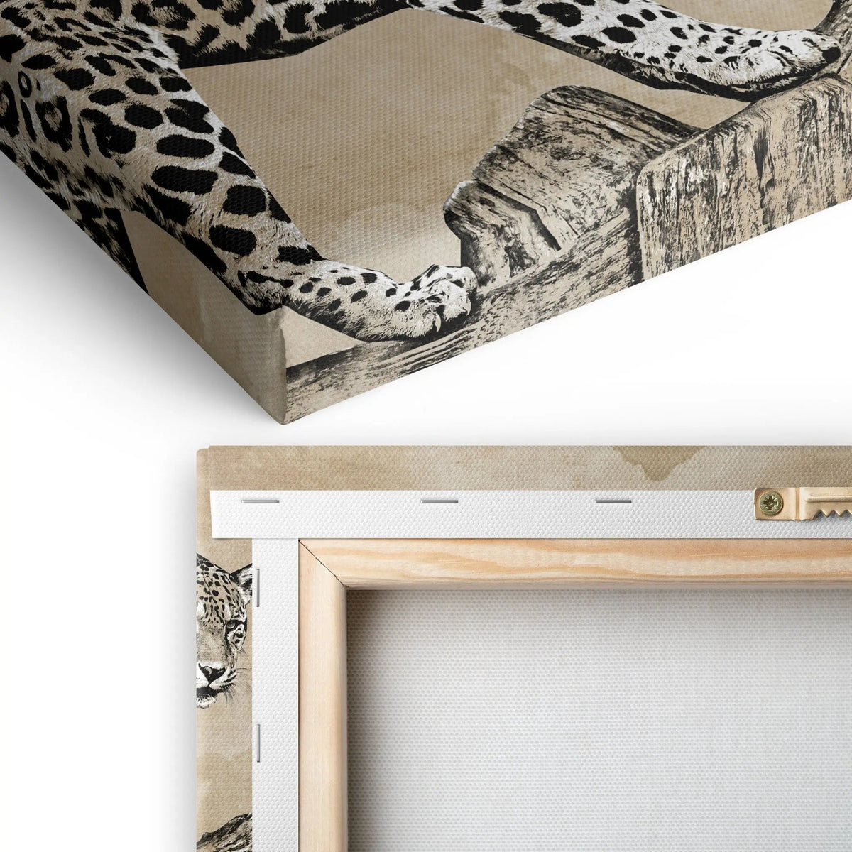 Tablou canvas ce ilustreaza un tigru puternic pasind gratios power and grace