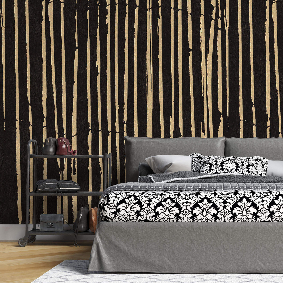 Tapet personalizat abstract cu dungi maronii pe fundal negru bamboo sticks