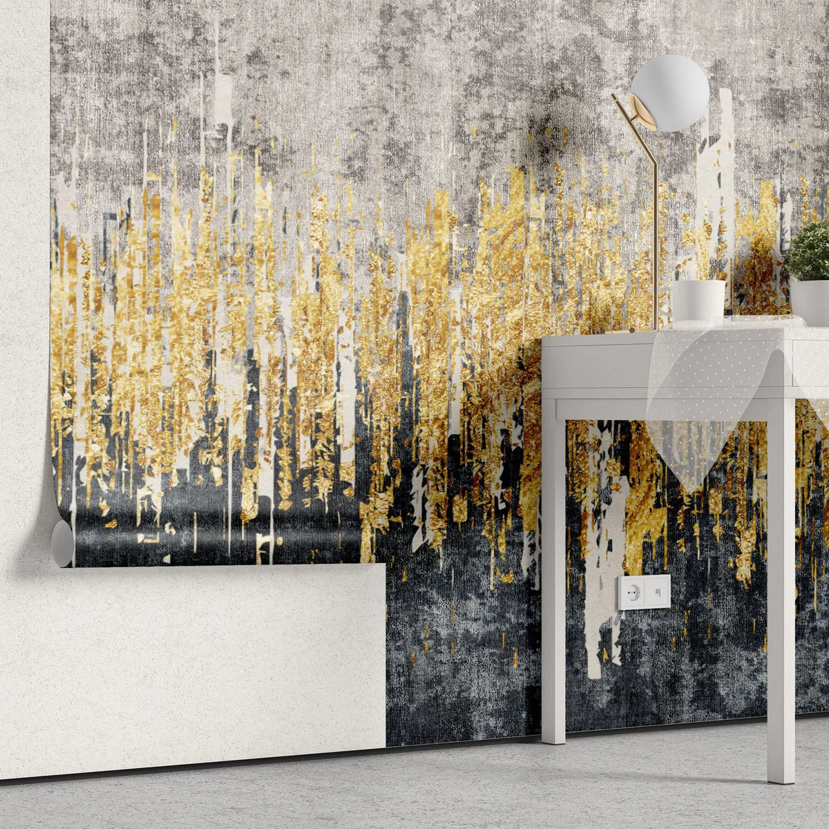 Tapet personalizat fine art cu dungi aurii pe un fundal vintage scratched gold