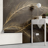 Tapet personalizat fine art cu pene aurii pe un fundal pamantiu muddy feathers
