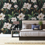 Tapet personalizat floral cu flori in stil clasicist pe un fundal inchis classy floral