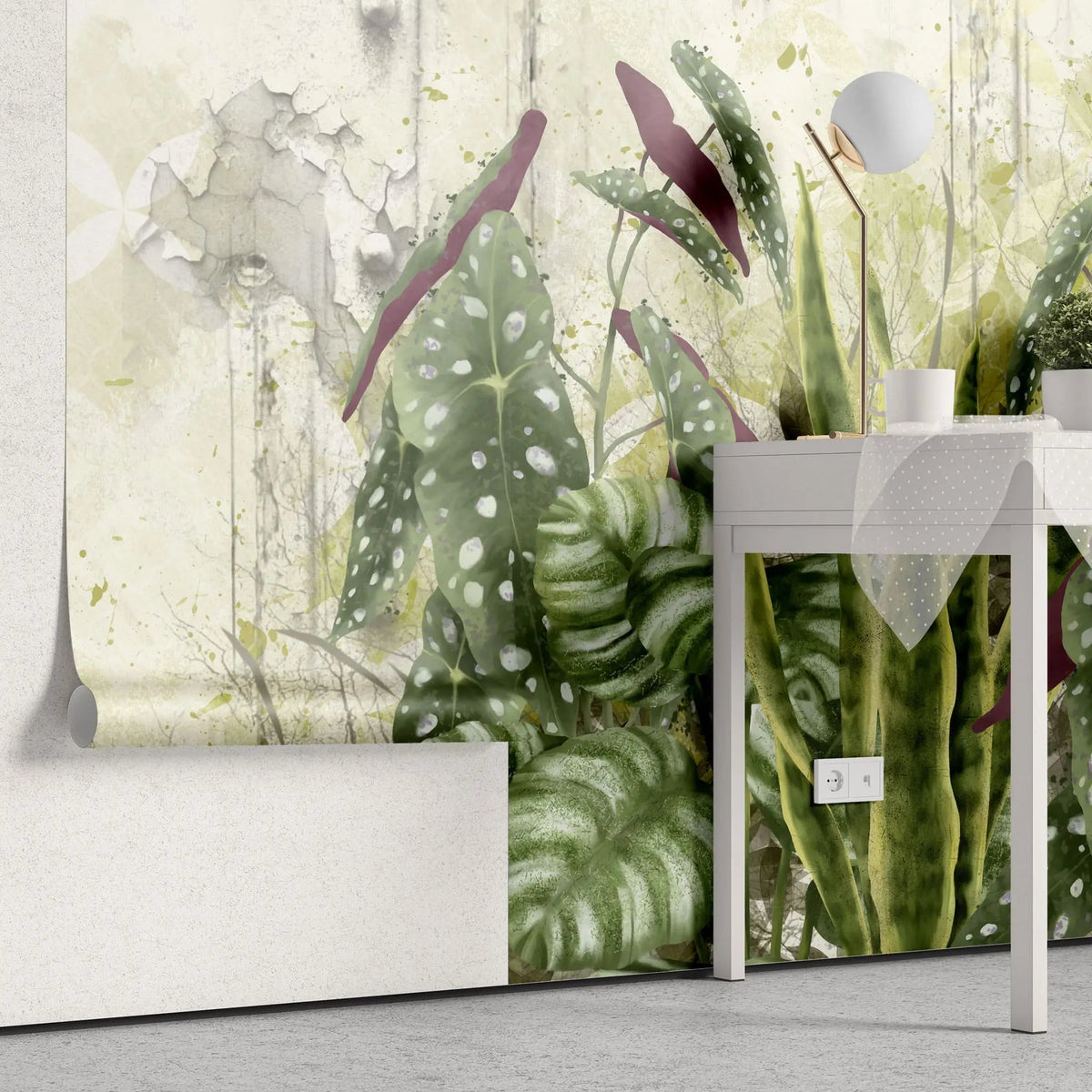 Tapet personalizat leaf cu frunze de begonie si alocasia pe un perete degradat begonia wall