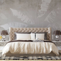 Tapet personalizat leaf cu frunze de bananier albe pe un fundal bej minimalist white banana leaves