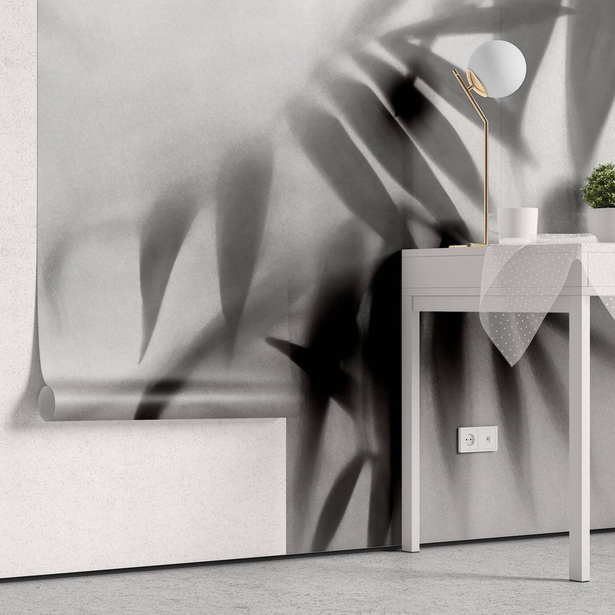 Tapet Personalizat Leaf cu frunze de palmier in spatele perdelei alb negru - BLACK LEAVES ELEGANCE