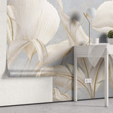 Tapet Personalizat Leaf cu frunze albe cu insertii aurii pe un fundal gri-albastrui - REFINED LEAVES