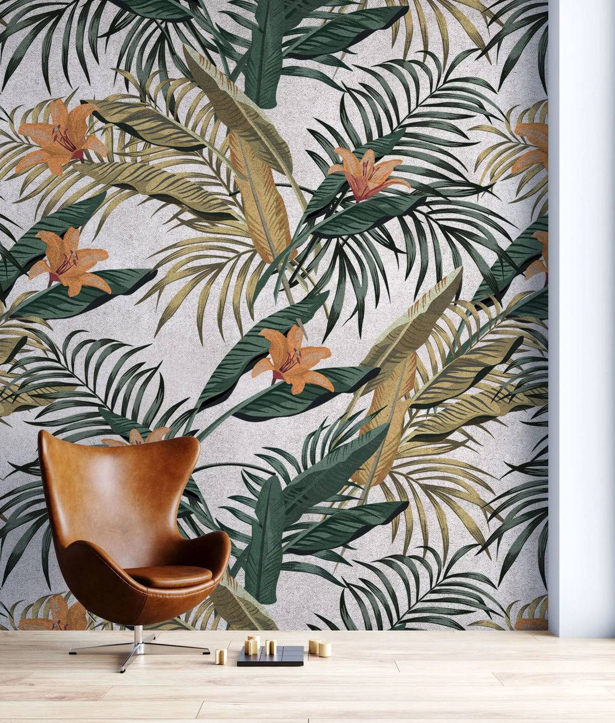 Tapet tropical personalizat cu flori tropicale de crin salbatic printre frunze de palmier si plante tropicale cu fundal bej texturat wild lilium