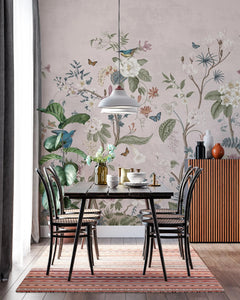 Tapet personalizat oriental cu gradina chinezeasca plina de flori si animale pe un fundal roz pastel chinoiserie garden