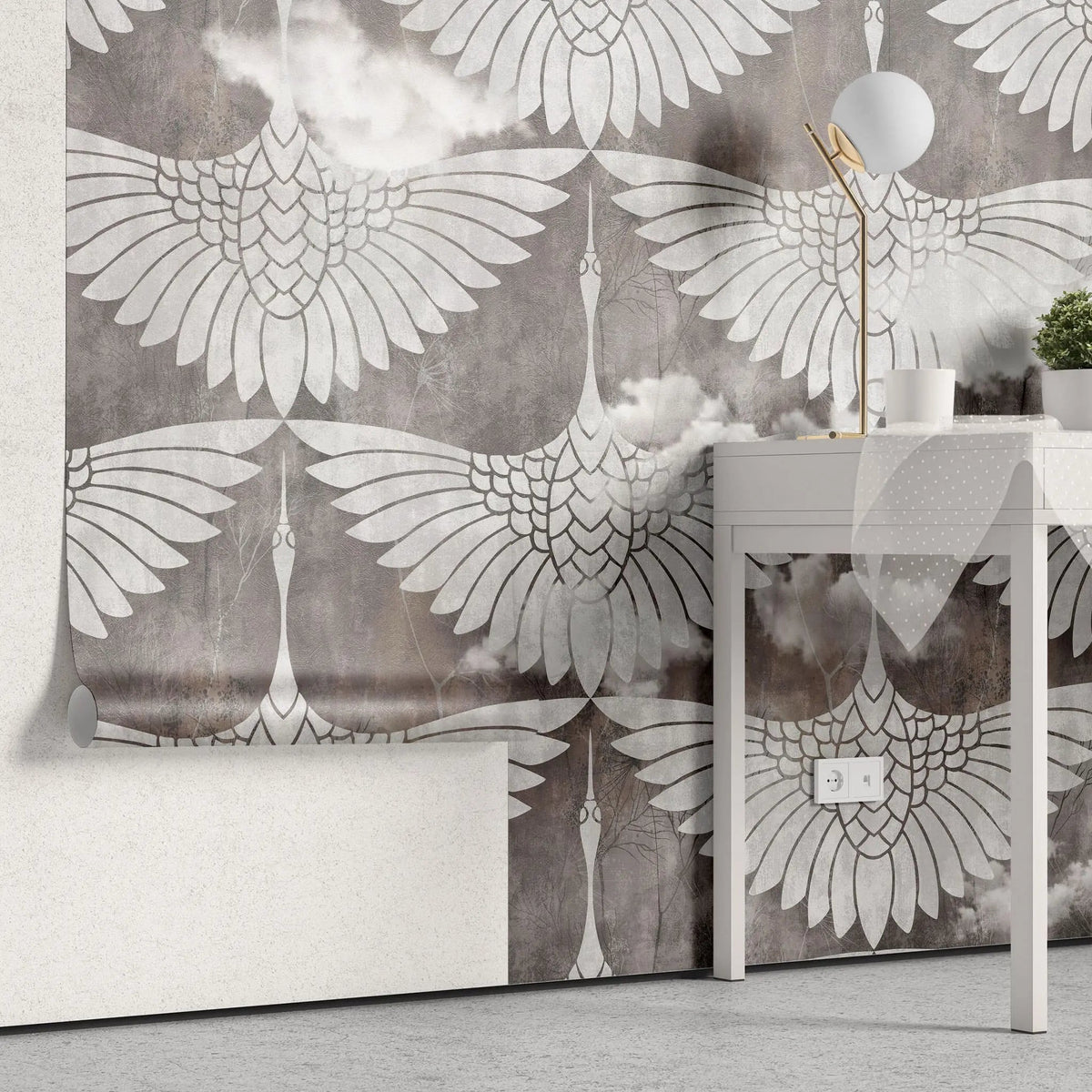 Tapet personalizat oriental cu egrete albe printre nori pe un fundal inchis flying egrets