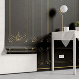 Tapet personalizat arhitectural walls boiserie regala intunecata mister eleganta luxurianta spatiu atmosfera dramatica impunatoare dark royal boiserie