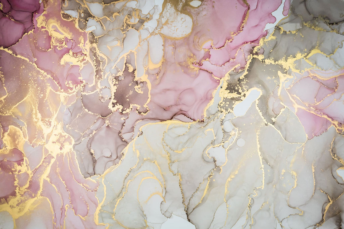Tapet personalizat marble cu model de marmura alba si roz cu insertii aurii rose gold marble