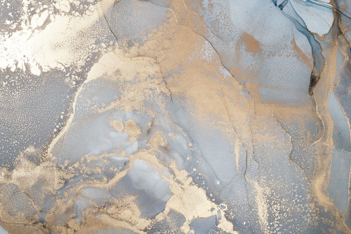 Tapet personalizat marble cu o piatra cu detalii fine in tonuri de alb gri si bej pentru un decor subtil si sofisticat delicacy