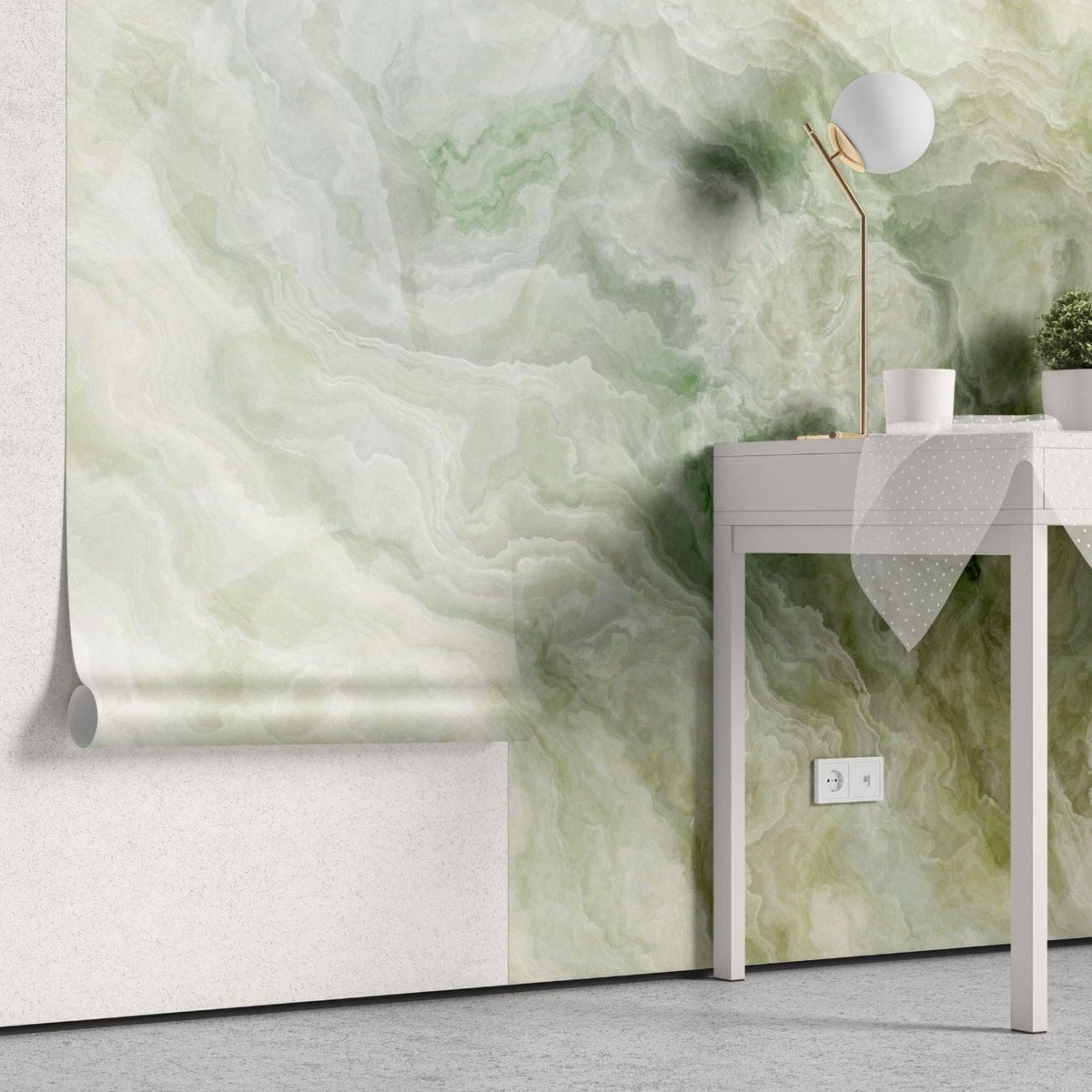Tapet personalizat marble cu o piatra semipretioasa de onix verde cu insertii distincte aducand o nota de lux natural green onyx