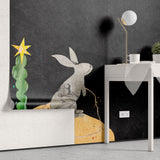Tapet personalizat lumea animalelor pentru copii cu iepuras in noapte uitandu se la luna night bunny