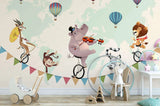 Tapet personalizat lumea animalelor pentru copii cu baloane cu aer cald si animale pe biciclete mergand pe un fir cu stegulete colorate pe fundalul hartii lumii circus map