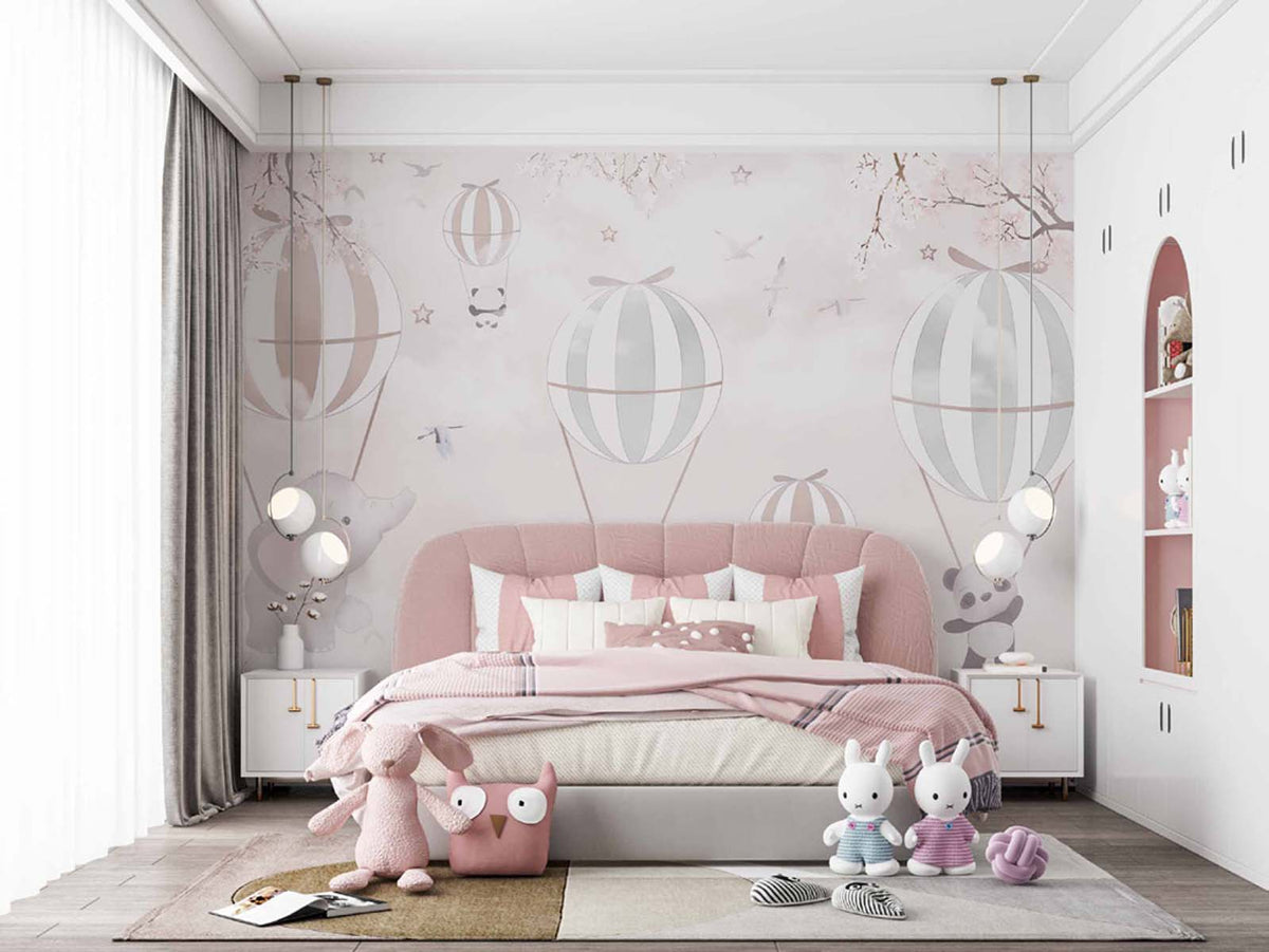 Tapet Personalizat Lumea Animalelor cu animale exotice zburand agatate de baloane - ANIMAL BALOONS