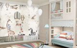 Tapet Personalizat Lumea Animalelor cu animale in familie langa gardul alb si baloane si avioane pe cer  - ANIMAL'S FAMILY TIME