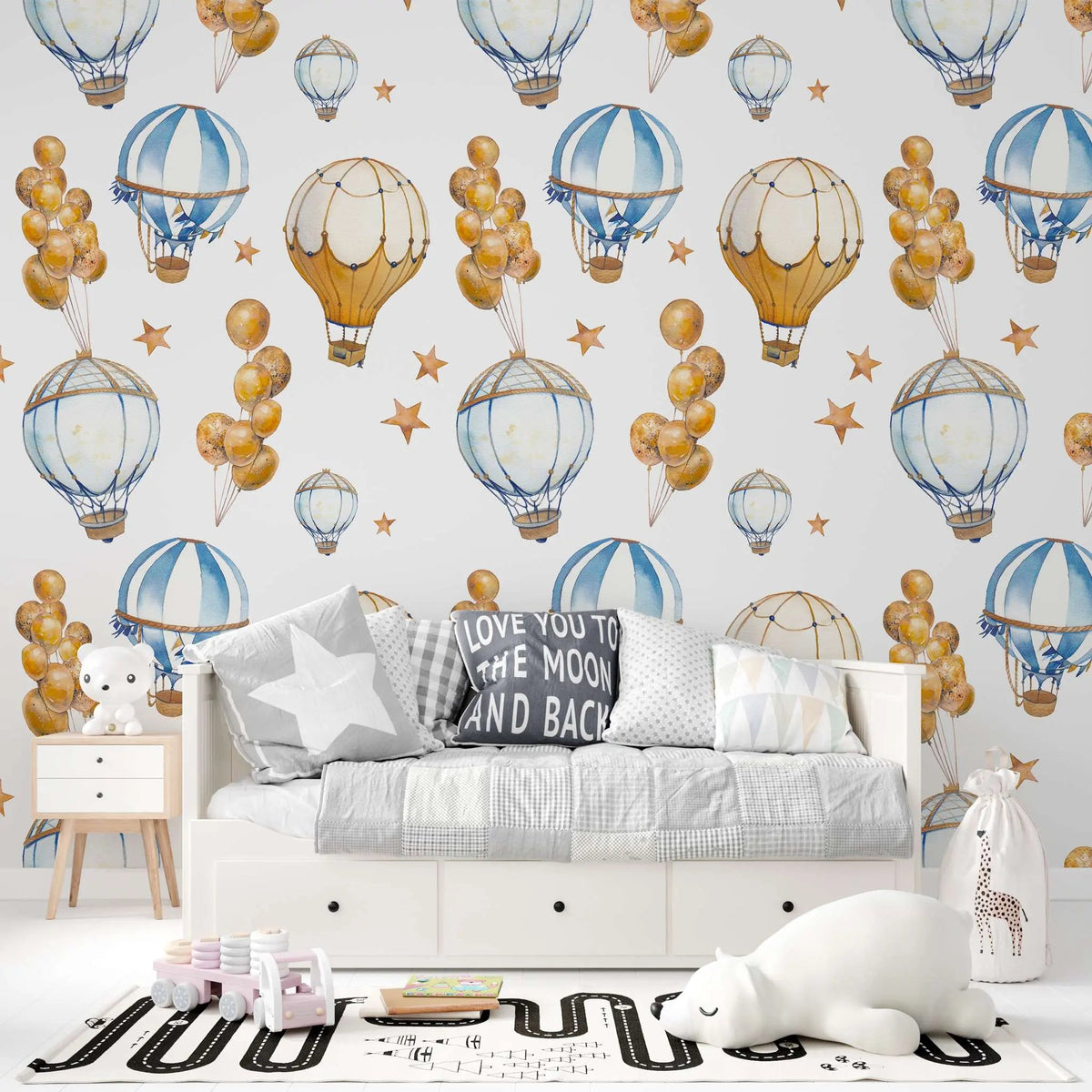 Tapet personalizat micii exploratori pentru copii cu baloane colorate festive aurii si albastre