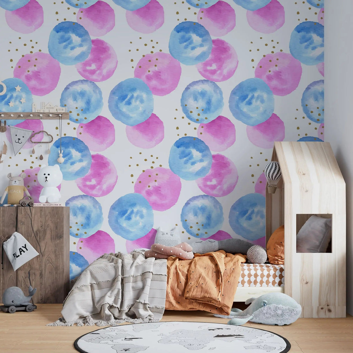 Tapet personalizat inspiratie scandinava pentru copii cu buline roz si albastru watercolor dots