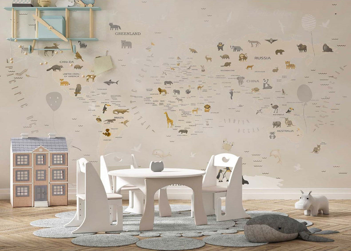 Tapet Personalizat Micii Exploratori cu harta lumii bej cu animale - BEIGE ANIMAL MAP