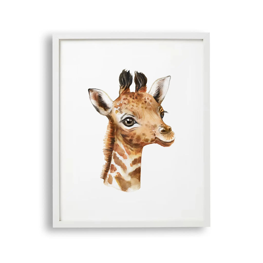Tablou cu rama pentru copii ilustrand un pui de girafa care arata inocenta si frumusetea acestui animal giraffe gaze